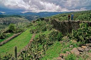 Říše slunce, Wari(Huari), údolí Ayachucho, 2002 (foto) od Kenneth Garrett