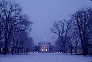 University of Virginia, Charlottesville, VA; založil a navrhl Thomas Jefferson, 2004 (foto) od Kenneth Garrett