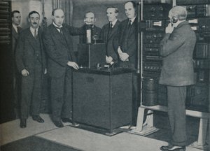 The New Magic: Sending Pictures by Wireless and the Unescapable Phone, c1935 od Keystone View Company