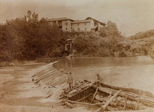 Album první světové války ve Friuli-Venezia Giulia: řeka Natisone v Premariacco, Udine, Itálie (černobílá fotografie) od L. Verdiani