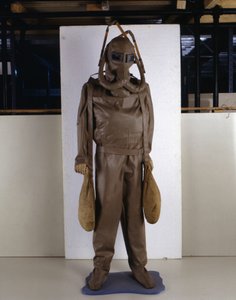 Potápěčský model vyrobený z modelu navrženého Leonardem da Vincim (Leonardo da Vinci).