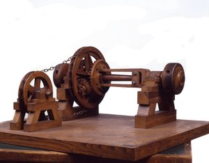 Dřevěný model (model) ozubených kol a kol vychází z návrhu Leonarda da Vinciho (Leonarda de Vinci) (1452-1519) Muzeum vědy a techniky, Milán.