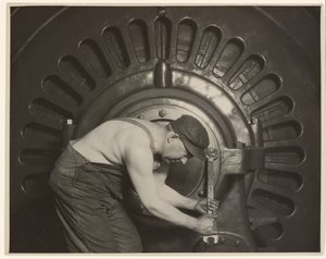 Mechanik elektrárny. od Lewis W. Hine