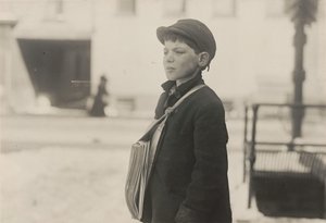 Tony Casale, Bologna, 11 let prodává noviny 4 roky, Hartford..., březen 1909. od Lewis Wickes Hine