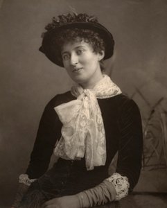 Cissy Grahame , britská herečka, 1882 od London Stereoscopic and Photographic Co