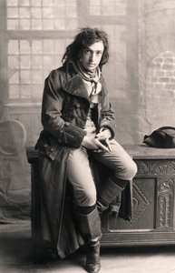 John Martin Harvey 1863-1944, anglický herec, 1906. od London Stereoscopic and Photographic Co