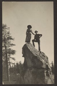 [Postavy na Skalnatém vrchu] od Louis Fleckenstein