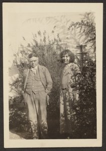 [Fleckenstein a Florence v zahradě] od Louis Fleckenstein