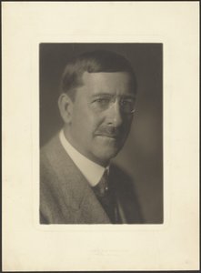[Portrét muže s knírem] od Louis Fleckenstein