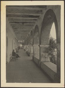 Misie Santa Inés od Louis Fleckenstein