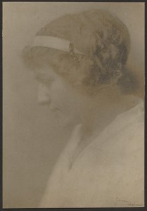 [Sara Holin] od Louis Fleckenstein