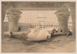 Egypt a Núbie: I. díl – č. 32, Pohled zpod sloupořadí chrámu v Edfou..., 1838. od Louis Haghe