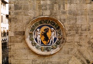 Erb cechu Mercanzia od Luca Della Robbia