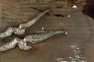 Kovový lakovaný panel s aplikovanými stříbrnými racky, cca 1900 (kovový lakovaný panel, stříbrná) od Lucien Gaillard