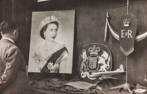 Vitrína Vítejte u anglické královny Alžběty II.