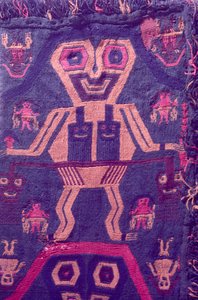 Textil, kultura Paracas, Peru, 2015.