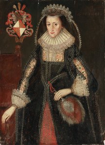 Portrét lady Eleanor Duttonové, tříčtvrteční, v elegantních šatech, stojící vedle židle s erbem rodiny Duttonů z Cheshire a Gloucestershire