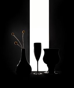 Tmavé elegantní siluety od Margareth Perfoncio