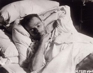 Egon Schiele na smrtelné posteli, 1918. od Martha Fein