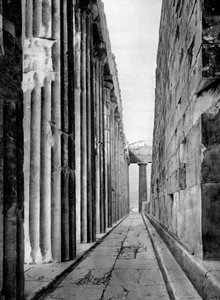 Severní strana Parthenonu, Atény, 1937. od Martin Hurlimann