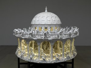 All Things Fall, 2014 (ocel, hliník, sádra, pryskyřice, LED světla, motor) od Mat Collishaw