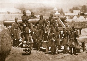 Generál Corcoran (zcela vlevo) a důstojníci 69th New York Volunteers, 1861-65 od Mathew B. Brady