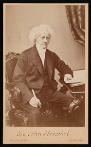 Portrét sira Johna Fredericka Williama Herschela 1792-1871, před rokem 1871.