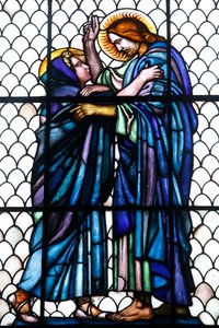 Muzeum Maurice Denise, Saint Germain en Laye, Francie, kaple svatého Ludvíka (vitráže) od Maurice Denis