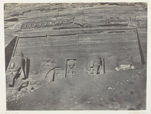 Ibsamboul, Vue Générale Du Grand Spéos De Phrè; Nubie, deska 102 z alba "Egypte, Nubie, Palestine et Syrie" (1852) od Maxime Du Camp
