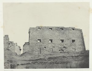 Palác Karnak, Velké pylony jihozápadu, Théby, 184951, vytištěno 1852. od Maxime Du Camp