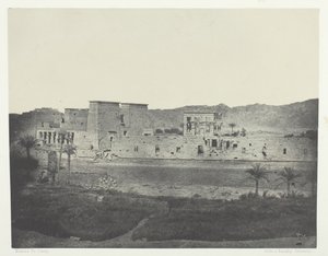 Pohled převzatý z ostrova Beghé, pohled na západ, Philoe, Nubia, 184951, vytištěno 1852.