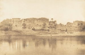 Celkový pohled na ostrov Philae, převzato z východu, 1849-50. od Maxime Du Camp