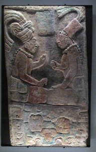 Dva sedící muži, El Chicozapote, Usumacinta, pozdní klasické období, 600-900 našeho letopočtu od Mayan