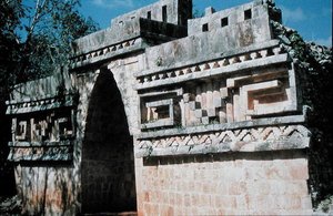 Pohled na oblouk (foto) od Mayan Mayan