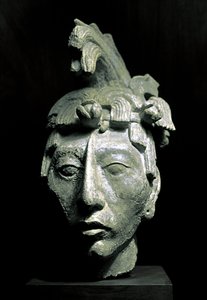 Hlava válečníka (socha, cca 683) od Mayan Mayan