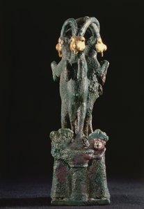 Posvátný strom vytvořený ze tří koz, z Larsy, jižní Mezopotámie, kolem roku 1750 př.nl (bronz a zlato) od Mesopotamian Mesopotamian