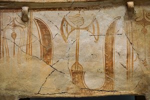 Minojská truhla larnax zdobená rohy zasvěcení od Minoan