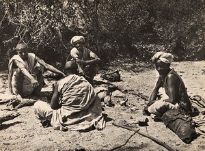 „Budování říše“ ve fašistickém věku: skupina nomádů na odpočinku, 09.05.1936 (čb foto) od Modestino Baldinetti