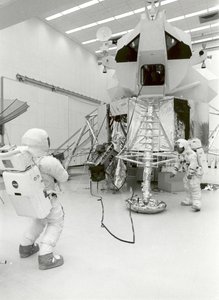 Apollo 13 - NASA, 1970. od NASA Images