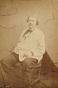 [Autoportrét v bílé haleně Félix Nadar] od Nadar [Gaspard Félix Tournachon]