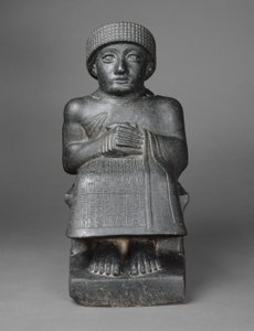 Socha Gudea, cca 2090 př. n. l. (diorit)