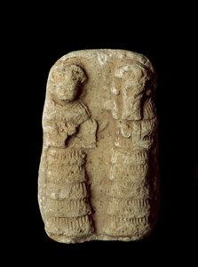 Sumerská civilizace: pár bohů na trůnu. Terakotová socha. Ztlumit. 9 cm novosumerské období (mezi lety 2093 a 2004 př. n. l.) Bagdád, Národní irácké muzeum