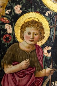 Panna Maria, svatý Jan a dva andělé, kteří se klanějí dítěti.