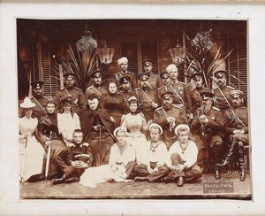 Romanovci: Rodina císaře Alexandra III. 1890. od Neuilly sur Seine . Photo studio