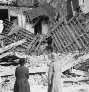 Dům zničený bombou, Armentières, Francie, první světová válka, c1914-c1918