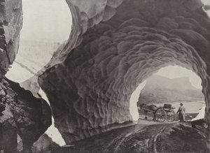Tunel sněhem, průsmyk Hauklid od Norwegian Photographer