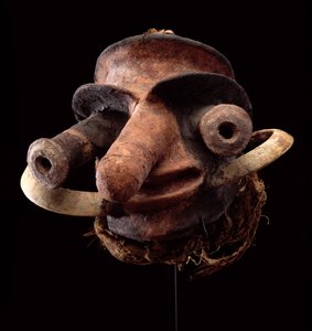 Vanuatu Puppet Head, z ostrova Malekula (dříve Nové Hebridy) Oceánie (smíšená média)