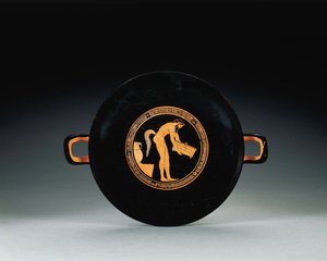 Podkrovní kylix s červenou postavou, kolem 470 př. Kr od Oedipus Painter