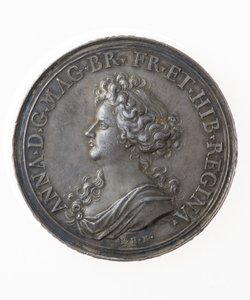Medaile připomínající britská vítězství od P. H. Muller