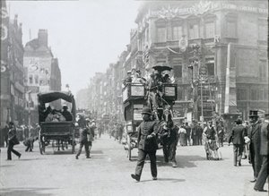Ludgate Circus, Londýn, připravený na královnino jubileum, 1897 od Paul Martin